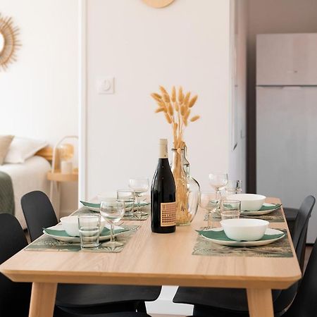 Stylish Sunrise : T3 Lumineux Au Coeur De Pau Apartment Luaran gambar