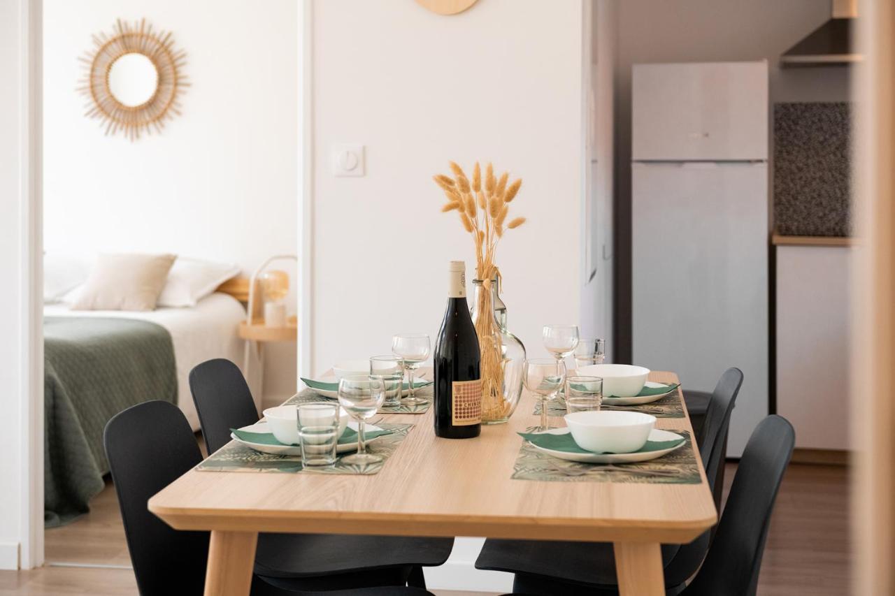 Stylish Sunrise : T3 Lumineux Au Coeur De Pau Apartment Luaran gambar
