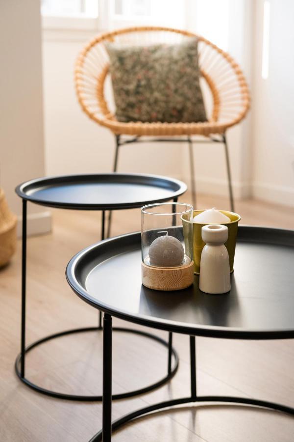 Stylish Sunrise : T3 Lumineux Au Coeur De Pau Apartment Luaran gambar